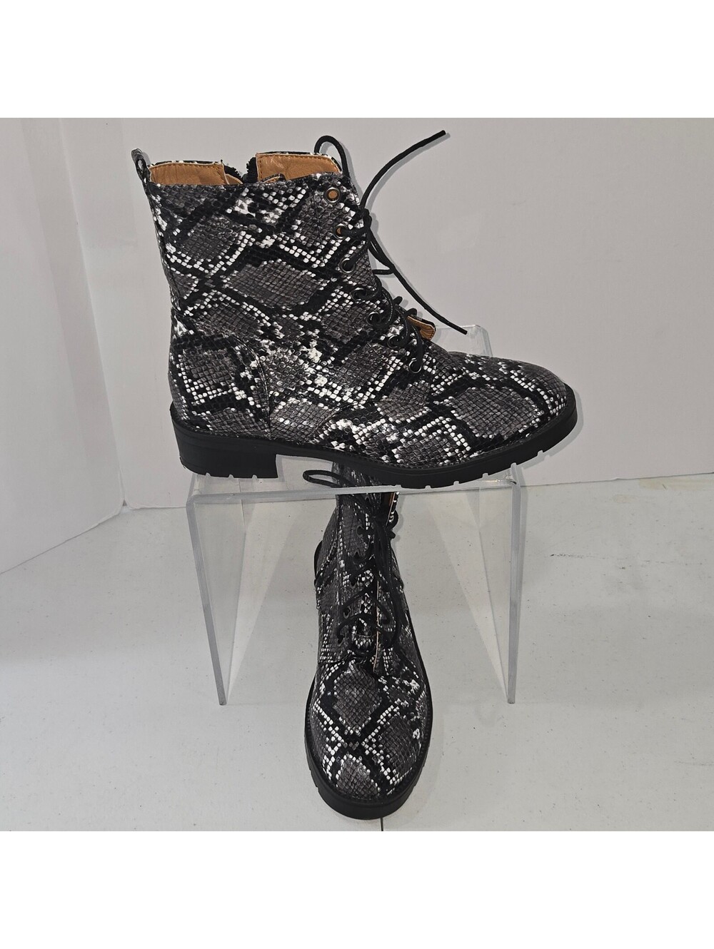 Coconuts by Matisse Finch Snake Print Lace-Up Combat Ankle Boots Size 8M